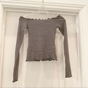 Off the Shoulder Long Sleeve